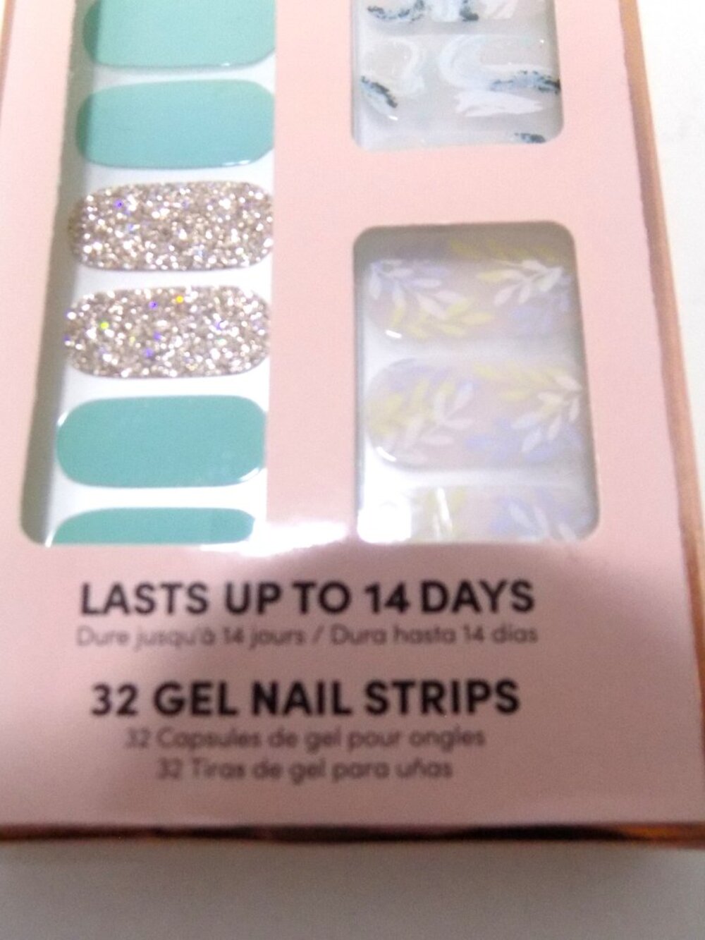 Bundle of Dashing Diva Gloss Gel Palette- 5 Packs of 32 Gel Nail Strips- New - Picture 7 of 8
